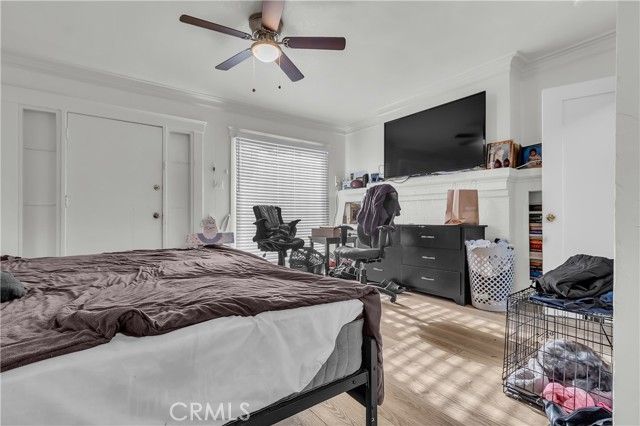 4915 2nd, Los Angeles, CA 90043