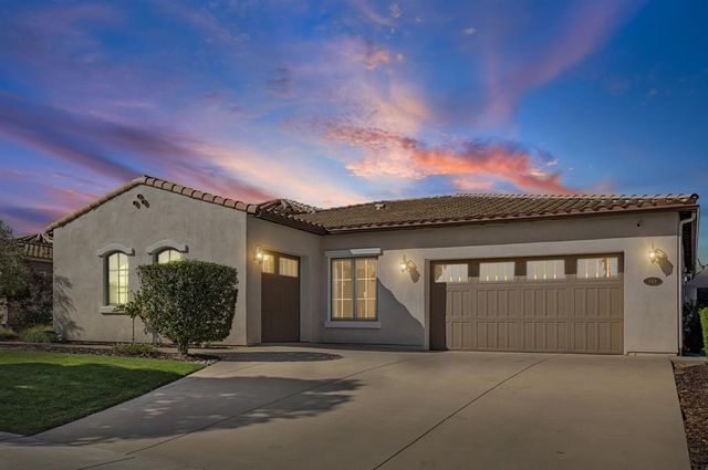 860 Vista Del Rio, Nipomo, CA 93444