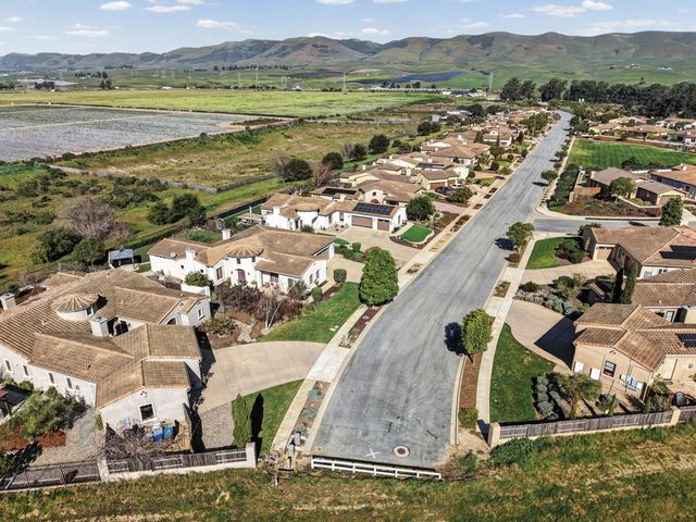 860 Vista Del Rio, Nipomo, CA 93444