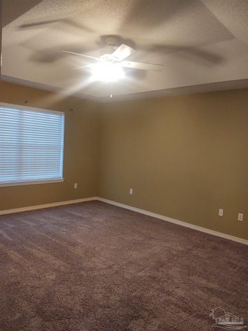 5268 Deerfoot Ln, Milton, FL 32570