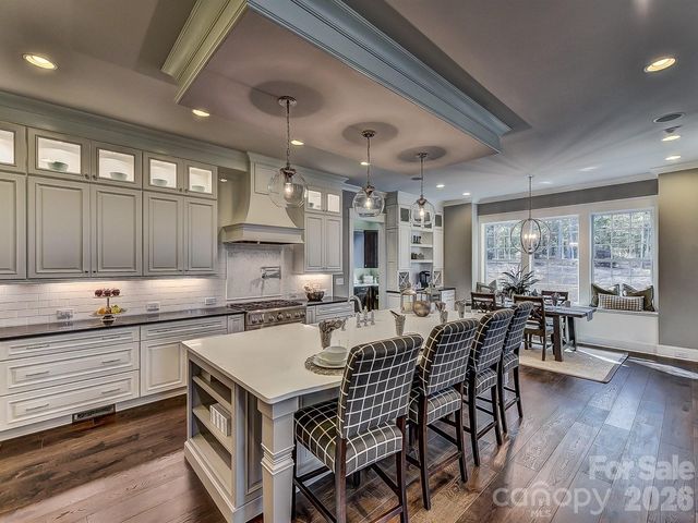 752 Lynderhill Lane, Matthews, NC 28105