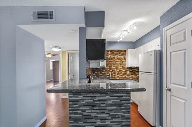 419 Marshall Street 10, Houston, TX 77006