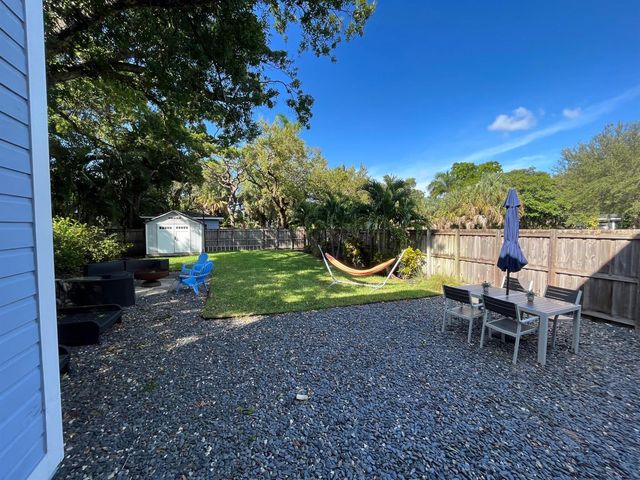 1009 Tequesta Street, Fort Lauderdale, FL 33312