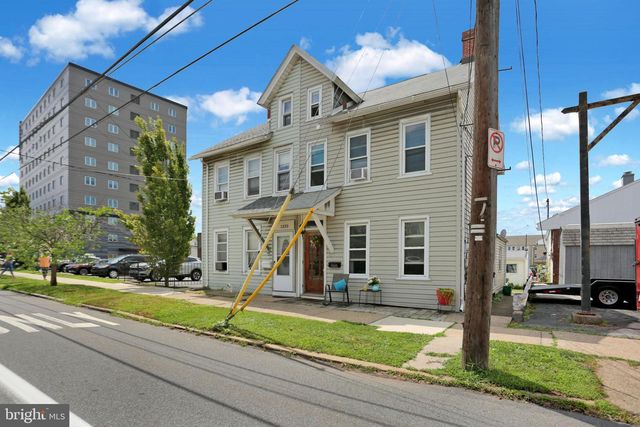 1335 CENTER ST, Bethlehem, PA 18018