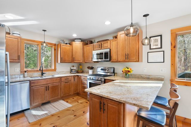 17 Scoot Circle, Wilmington, VT 04360