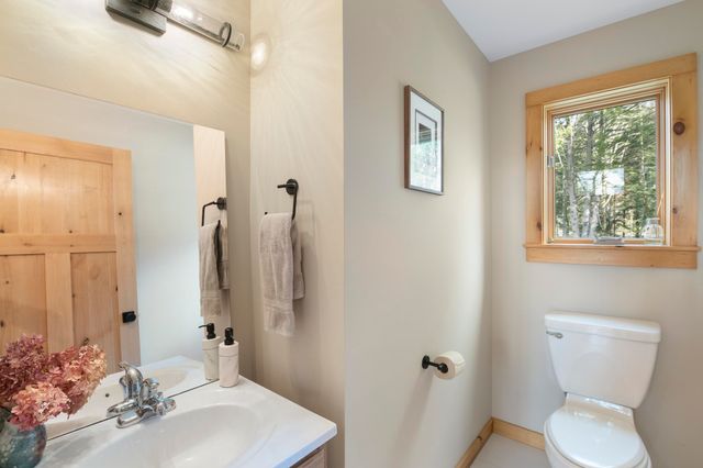 17 Scoot Circle, Wilmington, VT 04360