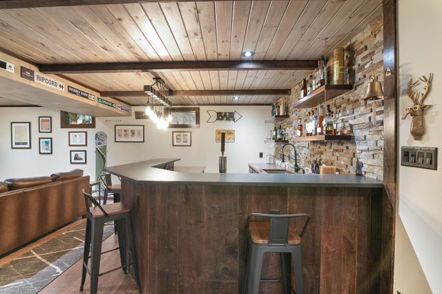 17 Scoot Circle, Wilmington, VT 04360