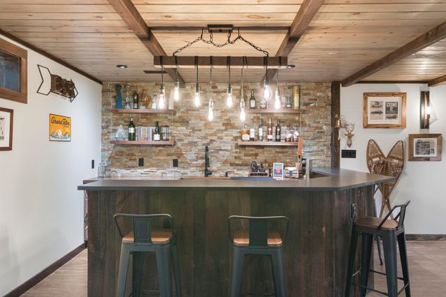 17 Scoot Circle, Wilmington, VT 04360