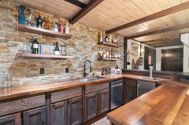 17 Scoot Circle, Wilmington, VT 04360