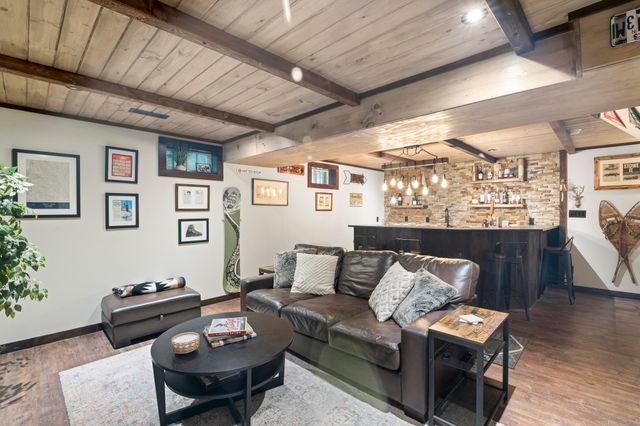 17 Scoot Circle, Wilmington, VT 04360