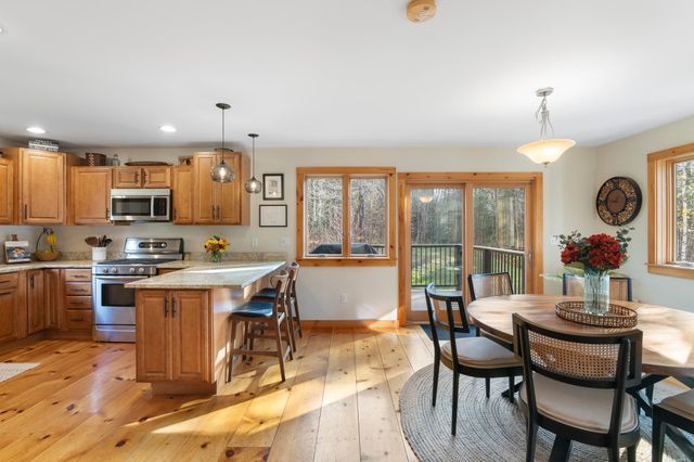 17 Scoot Circle, Wilmington, VT 04360