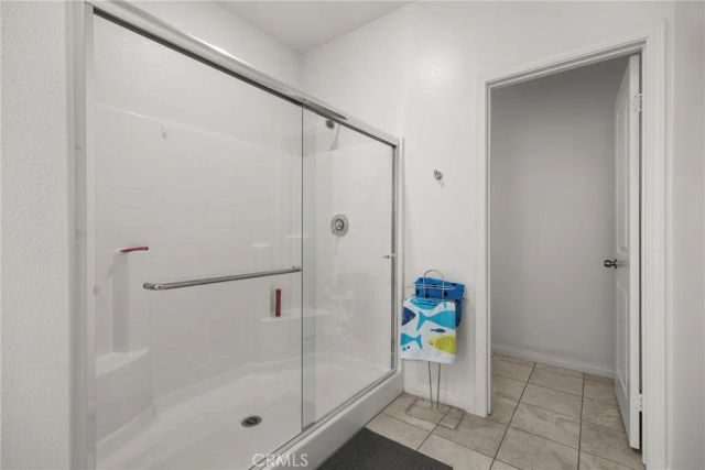 22886 Concord, Saugus, CA 91350