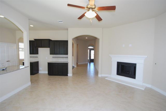 5607 S Denham Ridge Lane, Spring, TX 77389