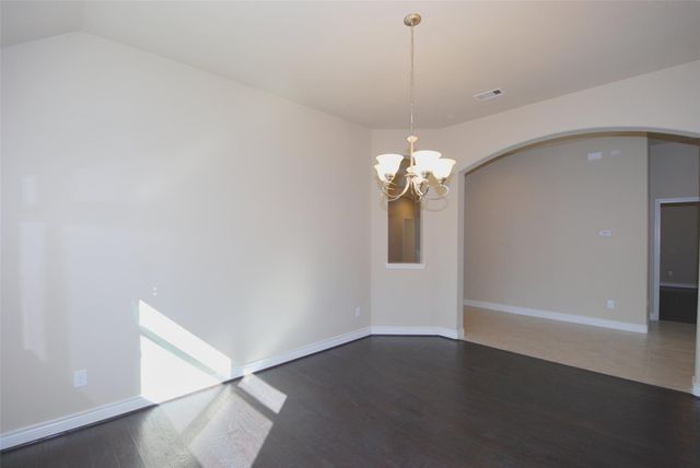5607 S Denham Ridge Lane, Spring, TX 77389