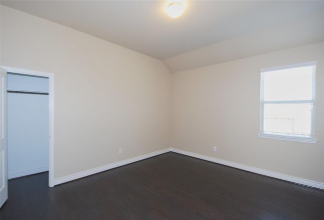 5607 S Denham Ridge Lane, Spring, TX 77389