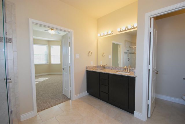 5607 S Denham Ridge Lane, Spring, TX 77389
