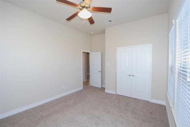 5607 S Denham Ridge Lane, Spring, TX 77389