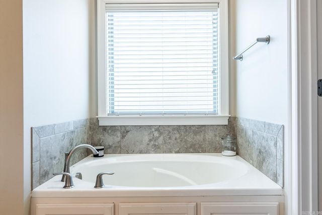 1700 Josh Drive, Conway, AR 72034