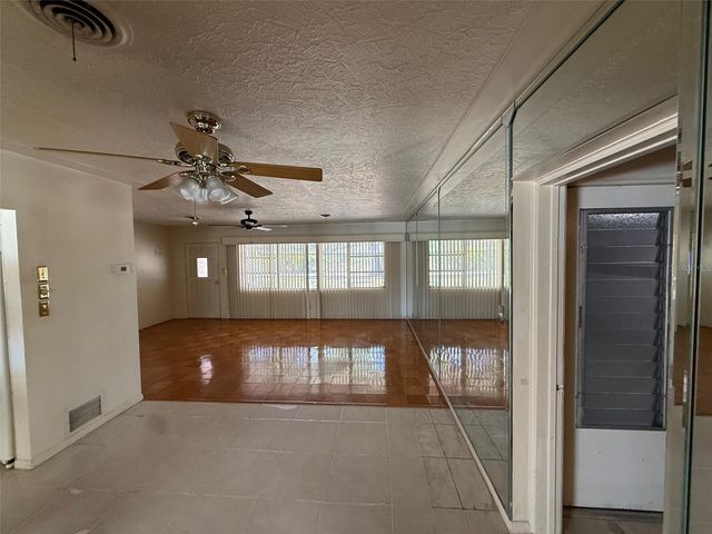 3846 MALEC CIRCLE, Sarasota, FL 34233