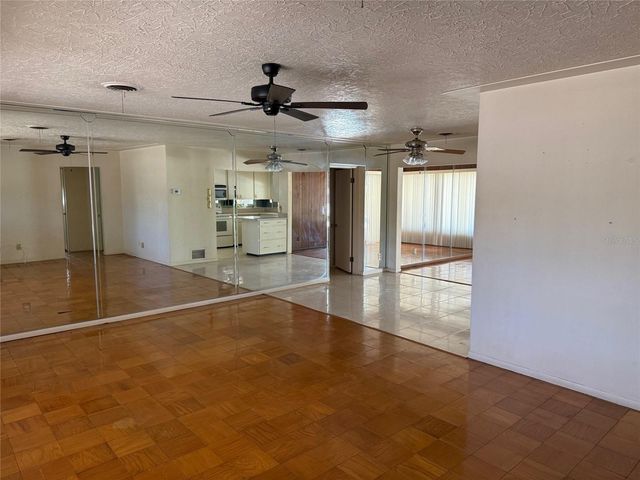 3846 MALEC CIRCLE, Sarasota, FL 34233