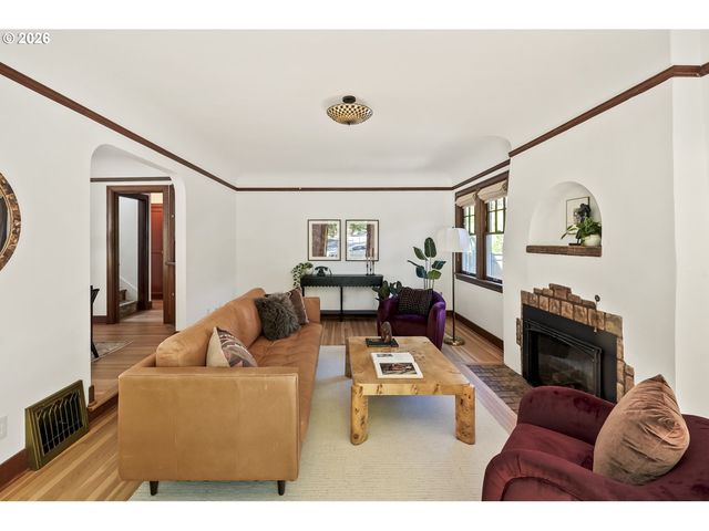 6627 Se 34TH Ave, Portland, OR 97202