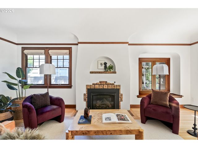 6627 Se 34TH Ave, Portland, OR 97202