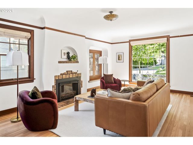 6627 Se 34TH Ave, Portland, OR 97202