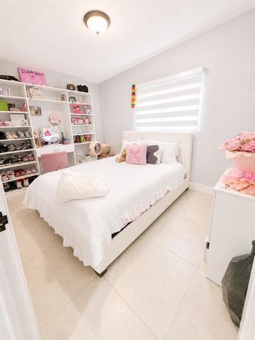 1902 Baythorne Road, West Palm Beach, FL 33415