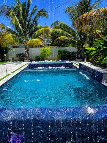 1902 Baythorne Road, West Palm Beach, FL 33415