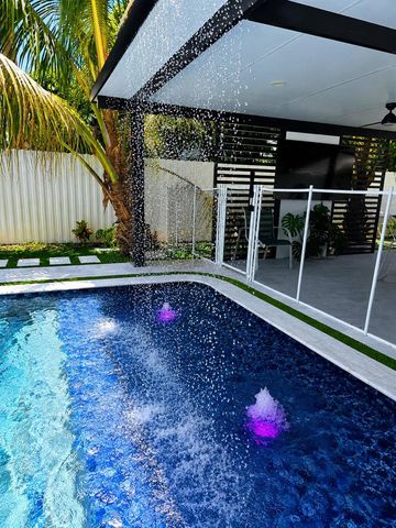 1902 Baythorne Road, West Palm Beach, FL 33415