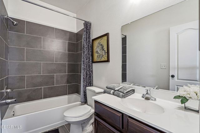 14325 BILL LAZOR Parkway, El Paso, TX 79928
