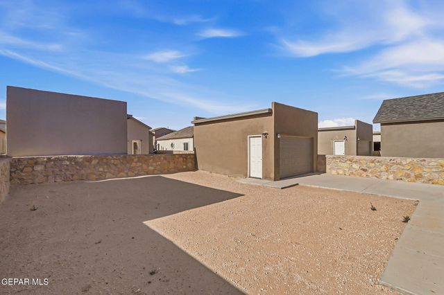14325 BILL LAZOR Parkway, El Paso, TX 79928