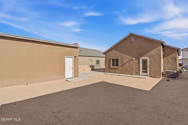 14325 BILL LAZOR Parkway, El Paso, TX 79928