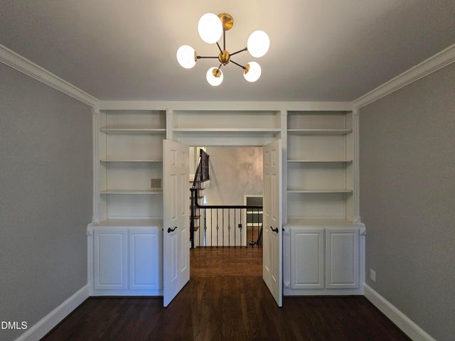 102 Eyemouth Court, Cary, NC 27513