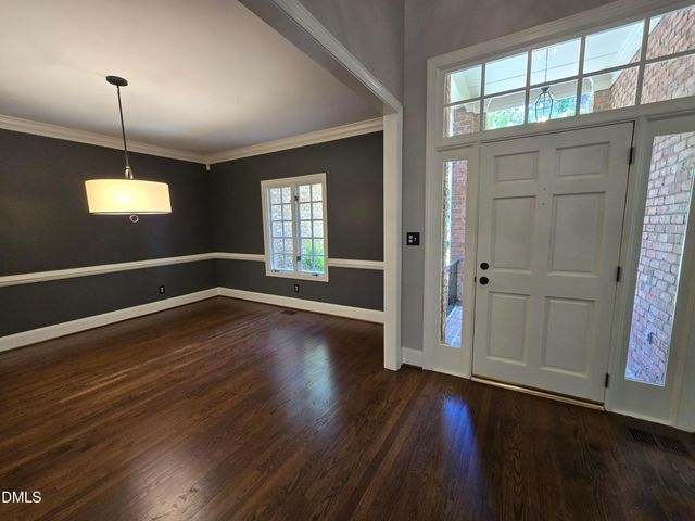 102 Eyemouth Court, Cary, NC 27513
