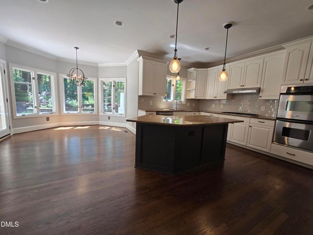 102 Eyemouth Court, Cary, NC 27513