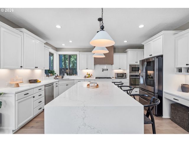 5803 Ne 125TH Cir, Vancouver, WA 98686