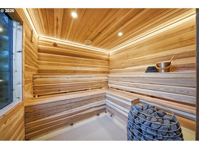 5803 Ne 125TH Cir, Vancouver, WA 98686