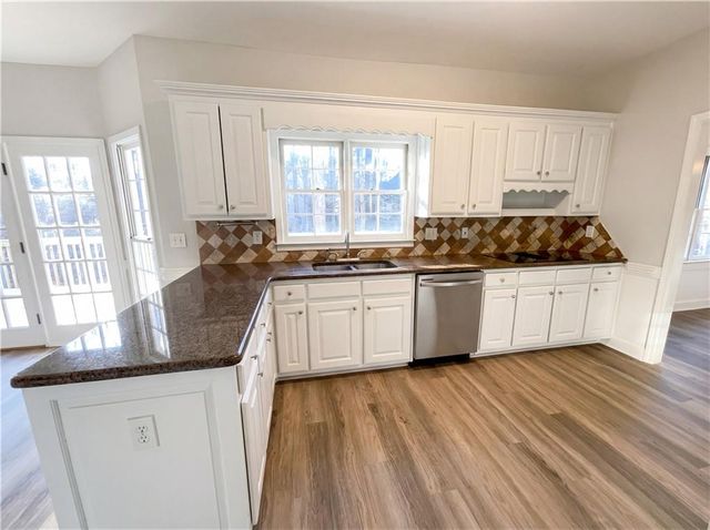 1252 Rivermark Court, Lawrenceville, GA 30043