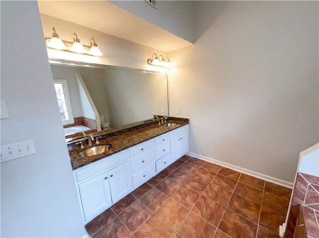 1252 Rivermark Court, Lawrenceville, GA 30043