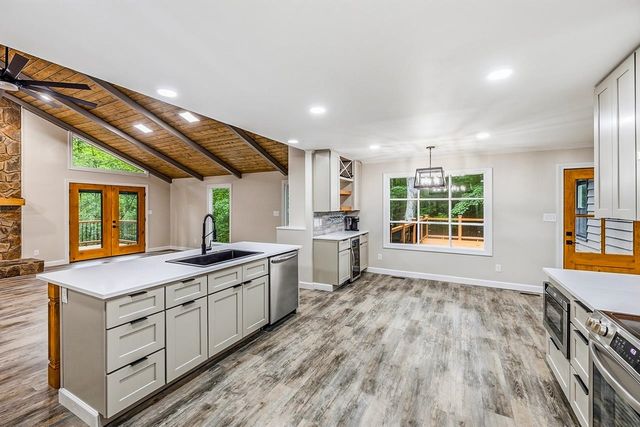 351 S Tyger Lane, Roebuck, SC 29376