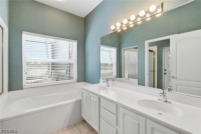 11424 Osprey Landing WAY, Fort Myers, FL 33908