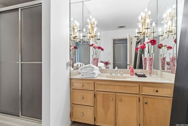 7609 N Songbird, San Antonio, TX 78229