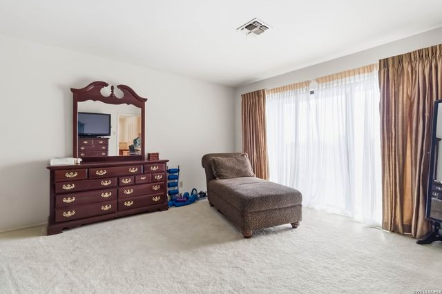 7609 N Songbird, San Antonio, TX 78229