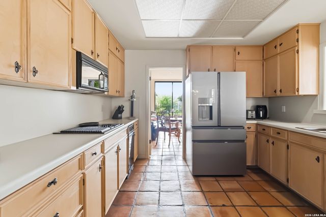 7609 N Songbird, San Antonio, TX 78229