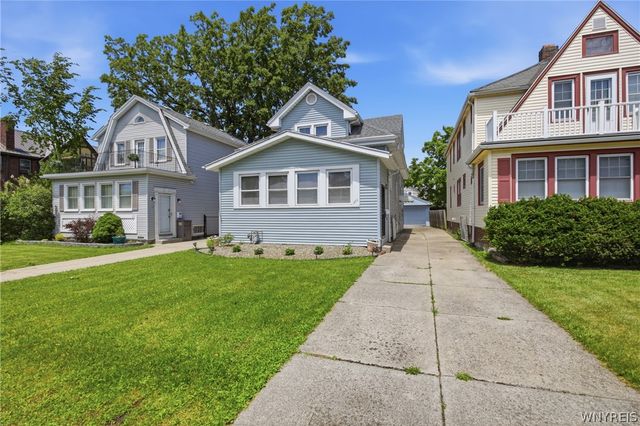 216 Sanders Road, Buffalo, NY 14216