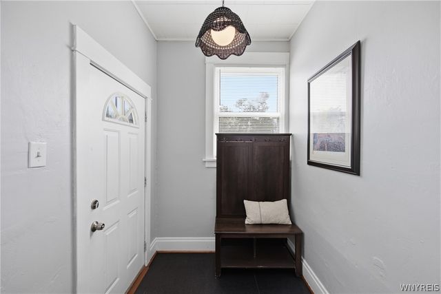 216 Sanders Road, Buffalo, NY 14216
