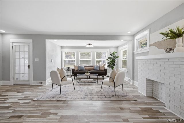 216 Sanders Road, Buffalo, NY 14216
