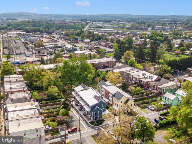 426 CHAPEL ALY, Frederick, MD 21701