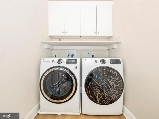 426 CHAPEL ALY, Frederick, MD 21701